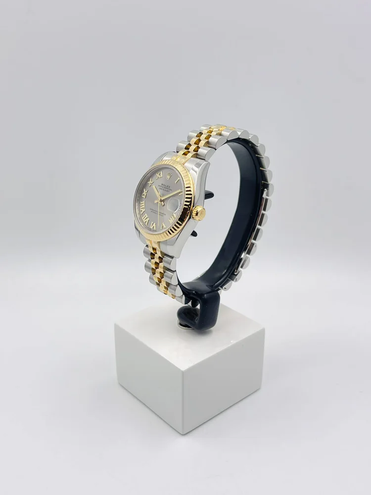 Rolex Lady-Datejust Box and Papers